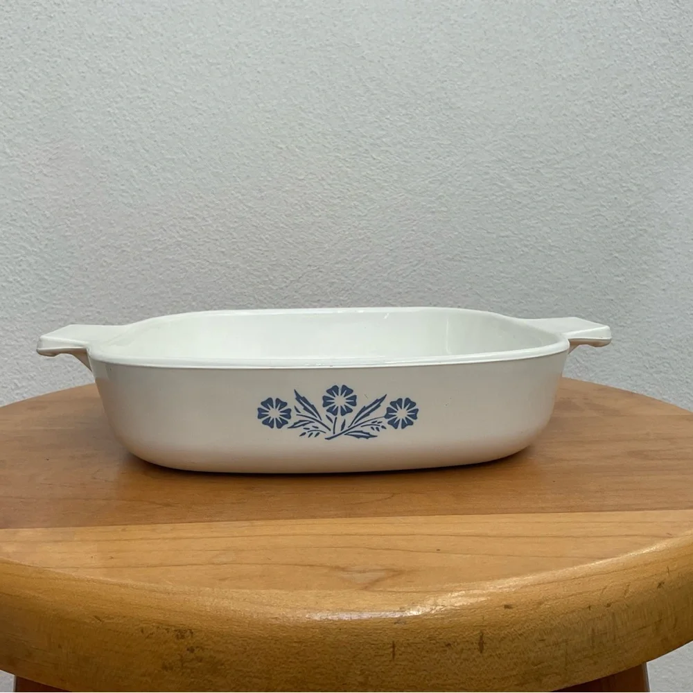 Pyrex 7