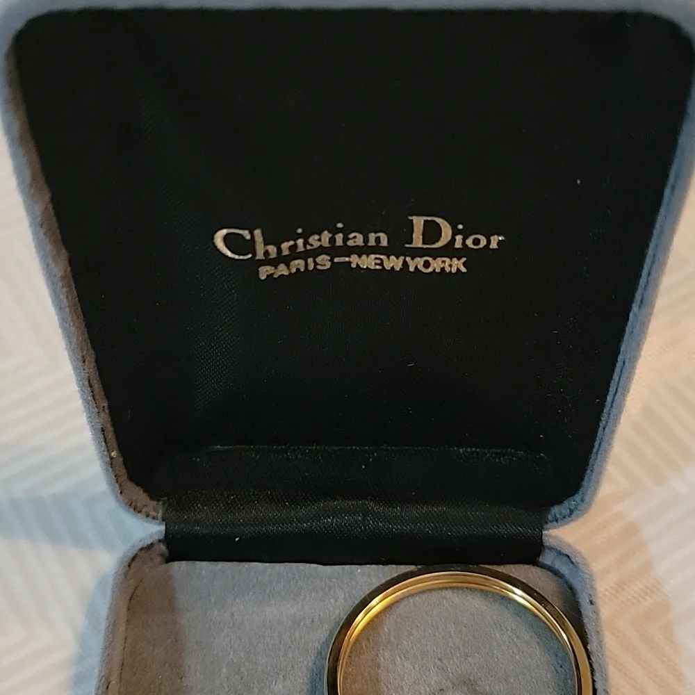 Dior authentic christian