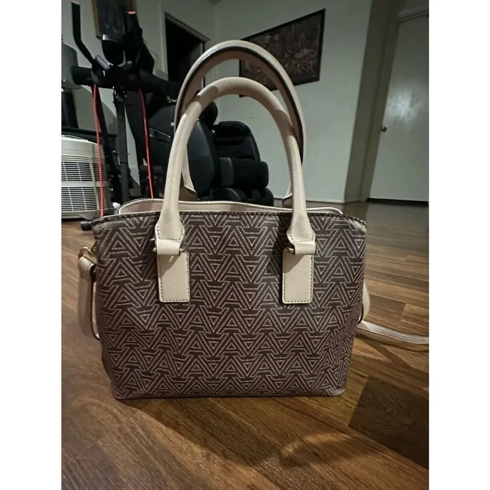 Aldo elegant taupe