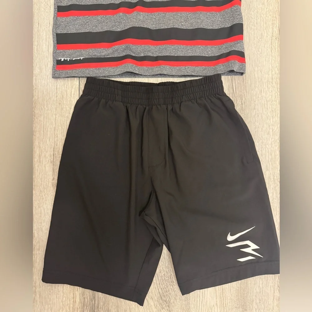 Nike gray short
