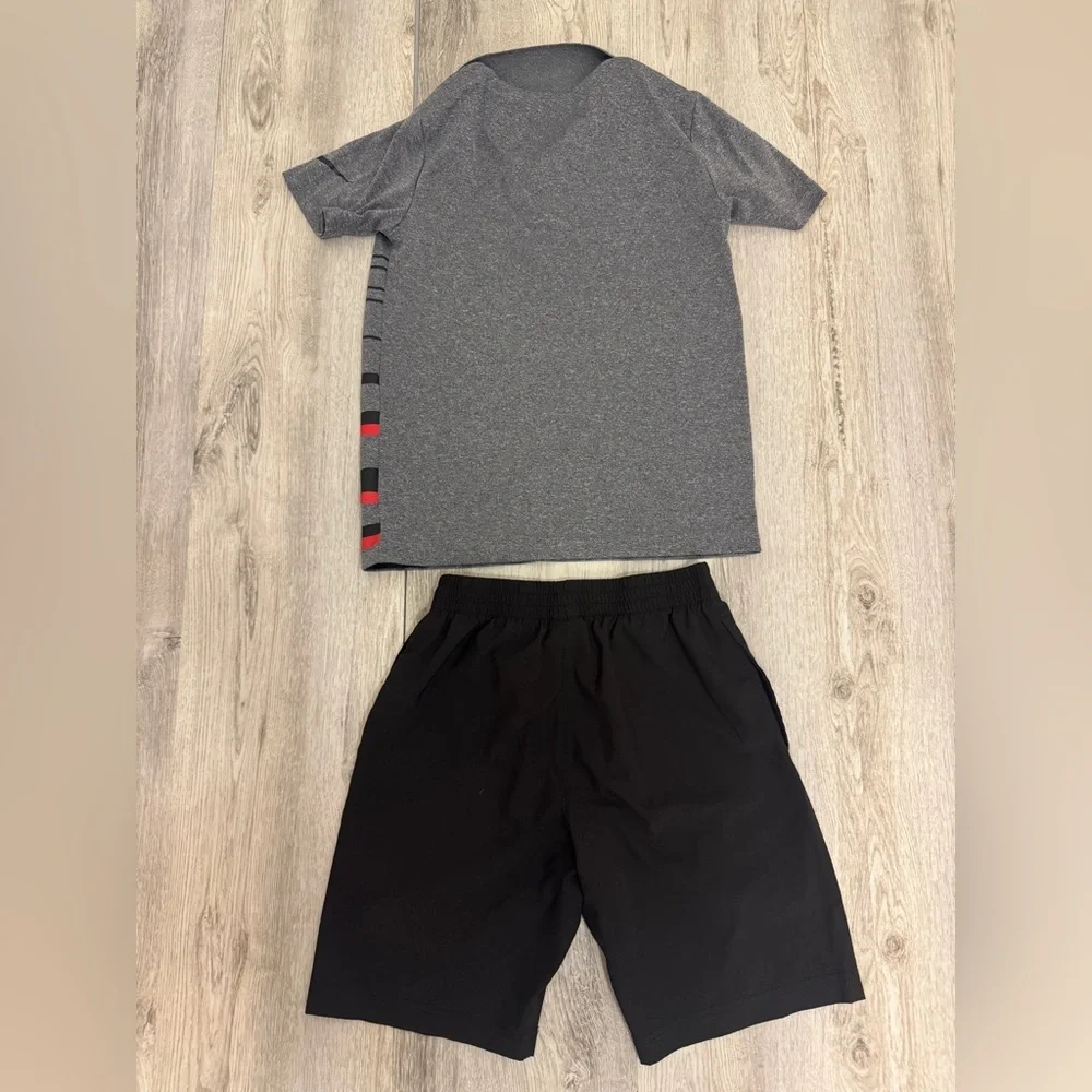 Nike gray short