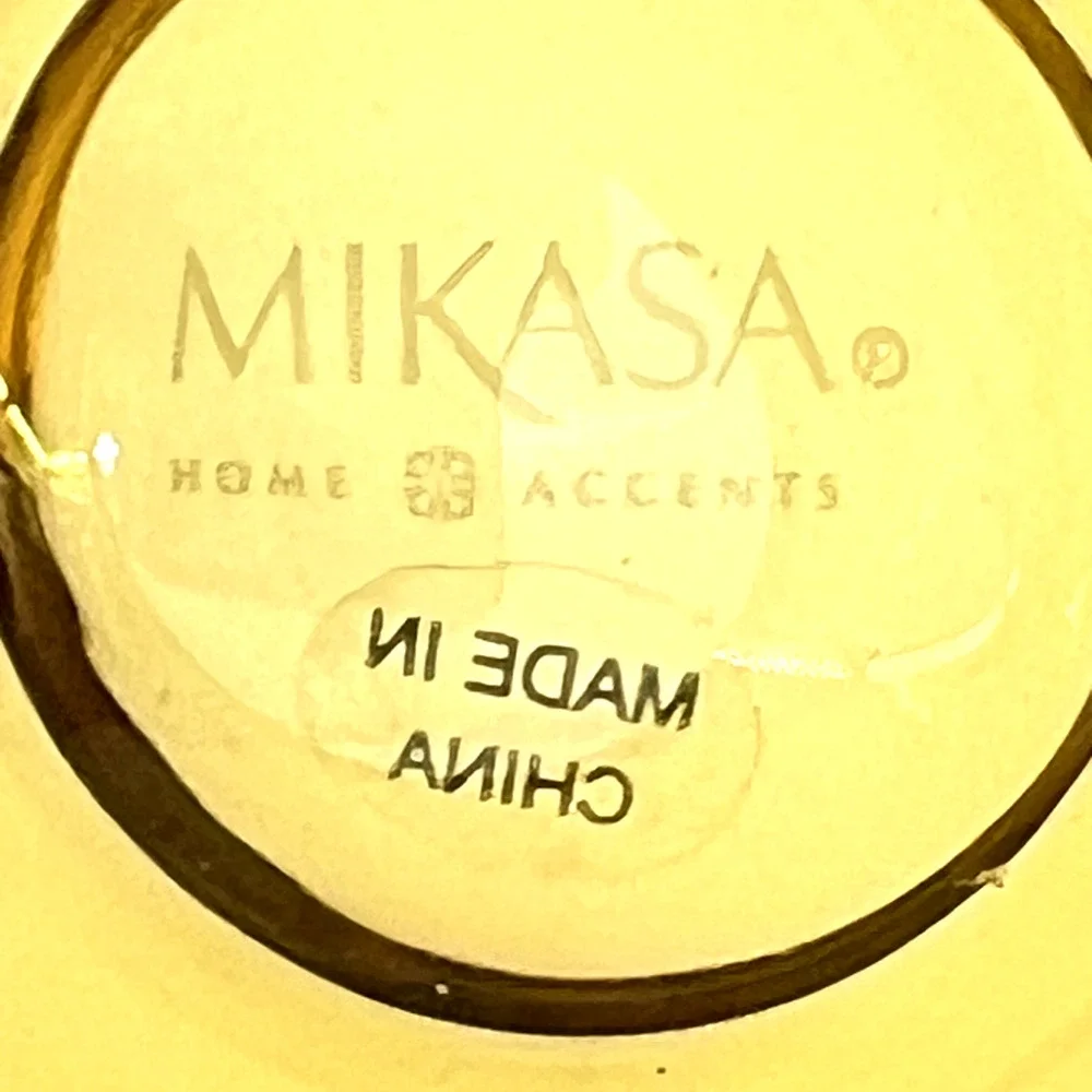 Mikasa illuminate your