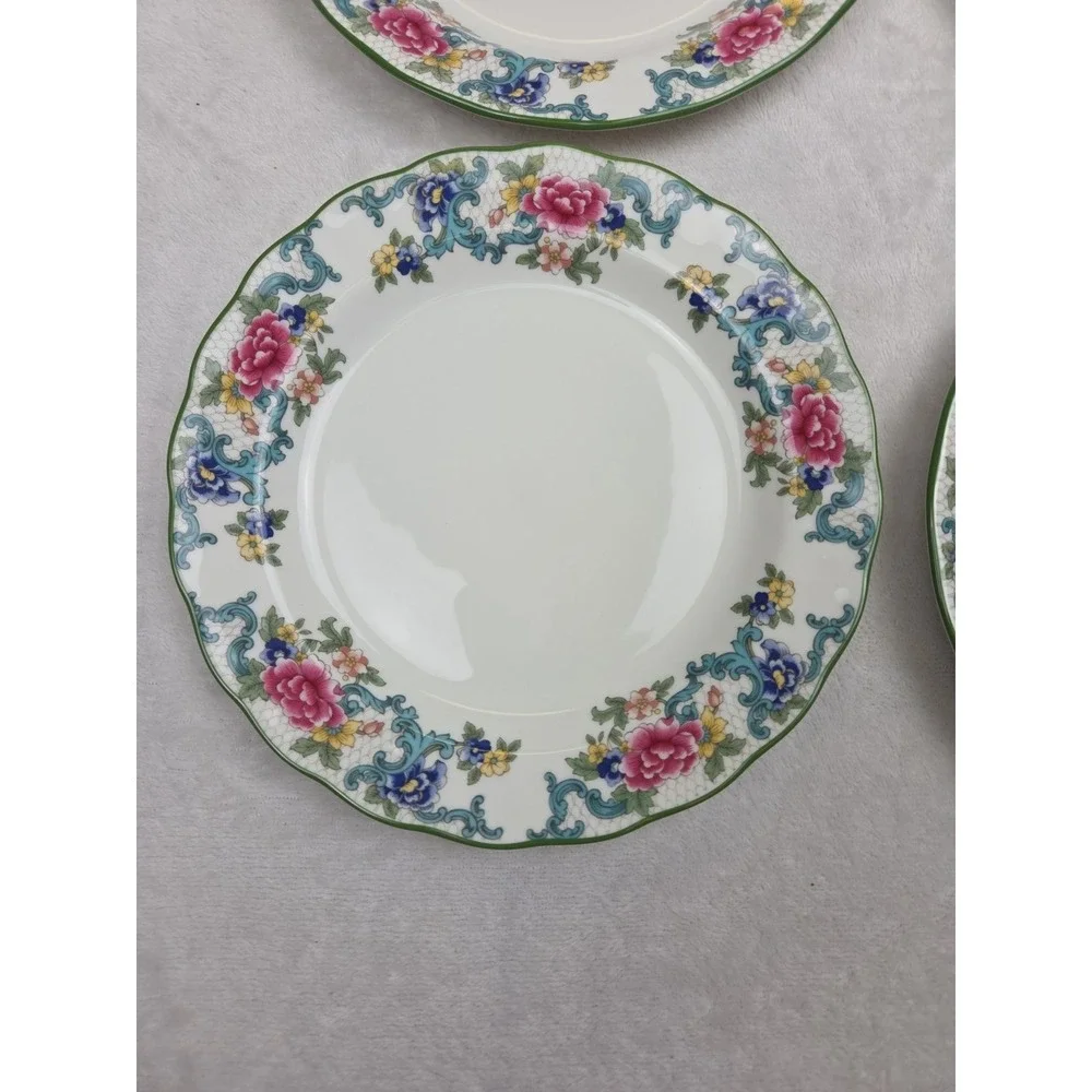 Royal Doulton description lovely