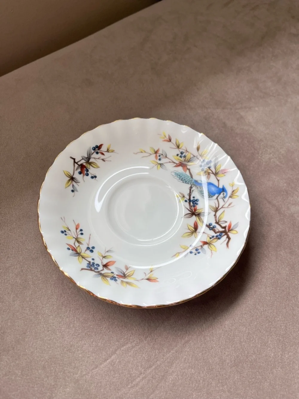 Royal Albert elegant royal
