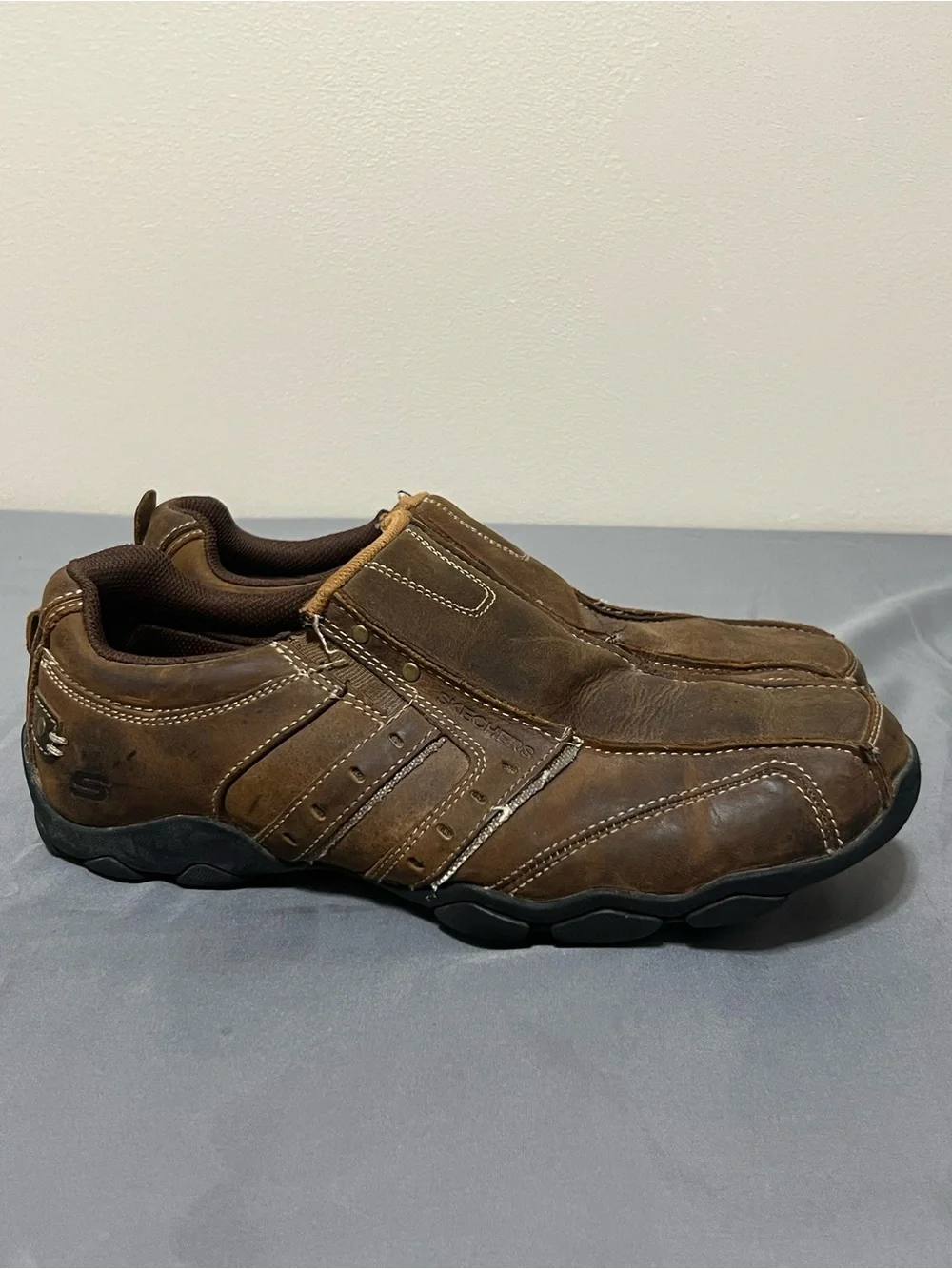 Skechers Diameter Relaxed Fit Men’s Size 9 Brown Leather Slip On Loafers 61779