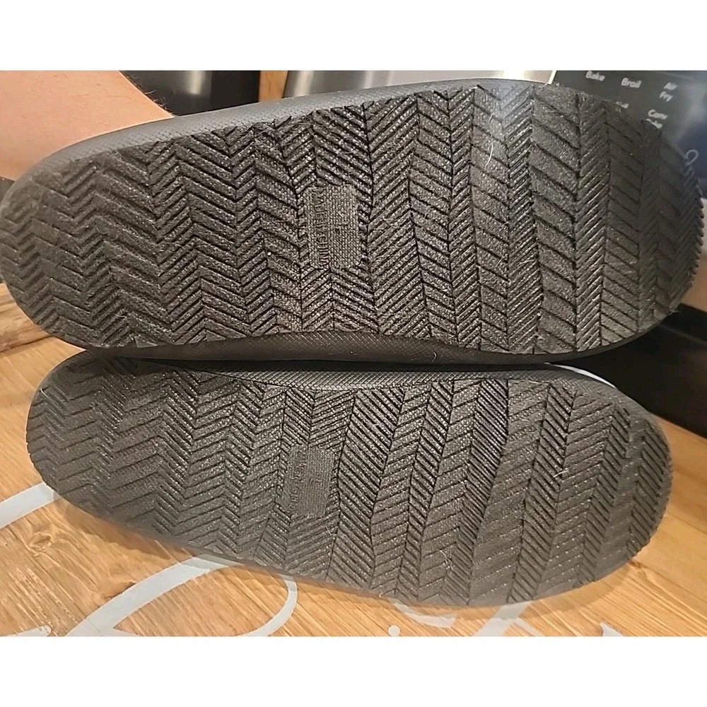 Brookstone moc trails