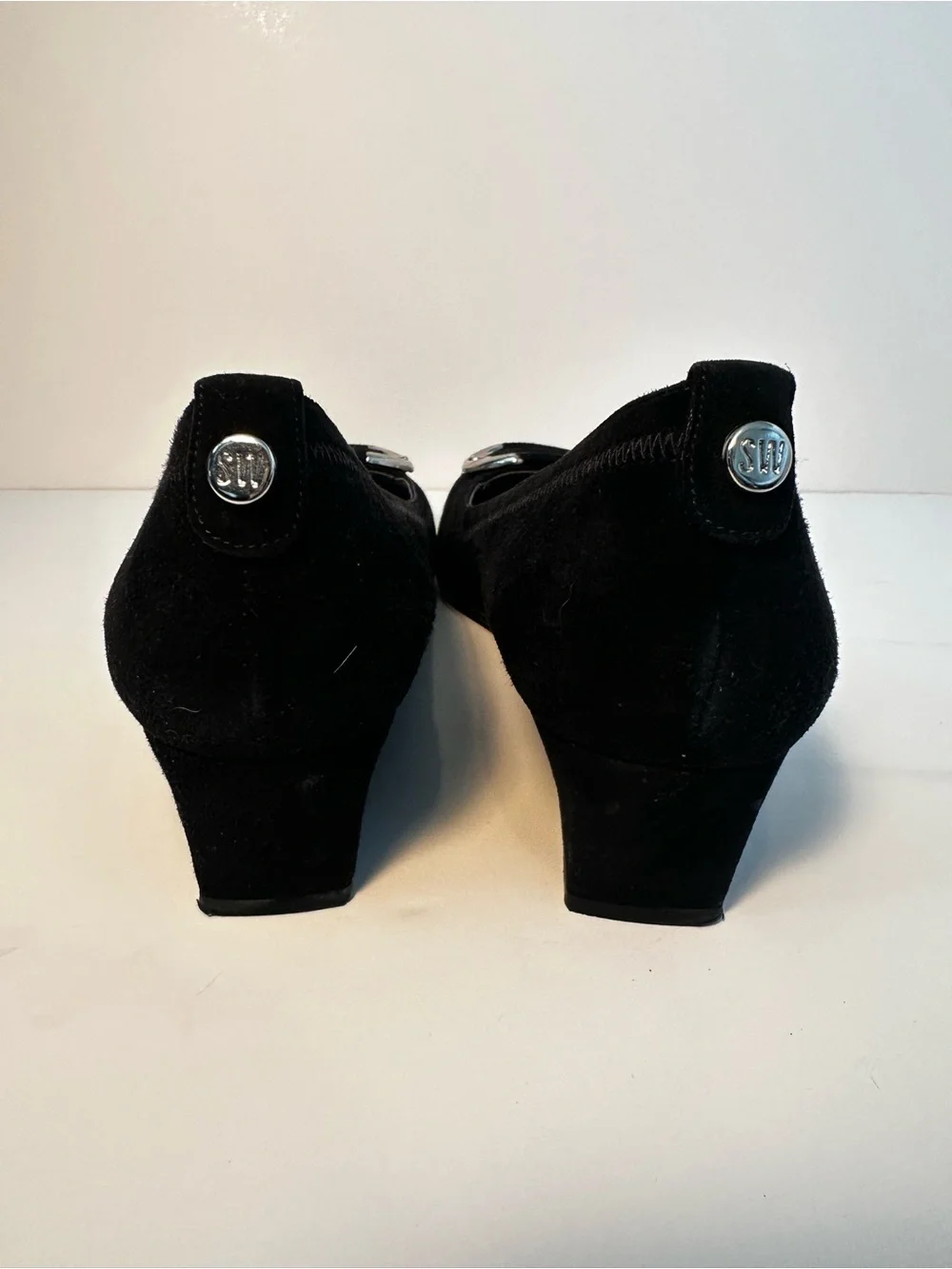 Stuart Weitzman elegant black