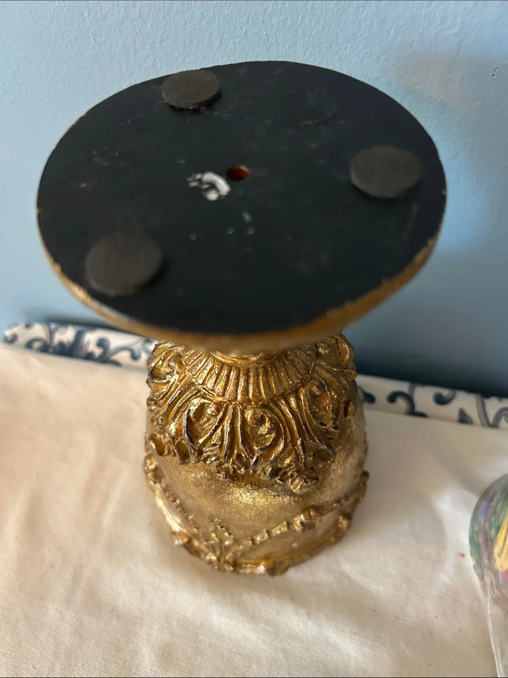 N/A classic ornate