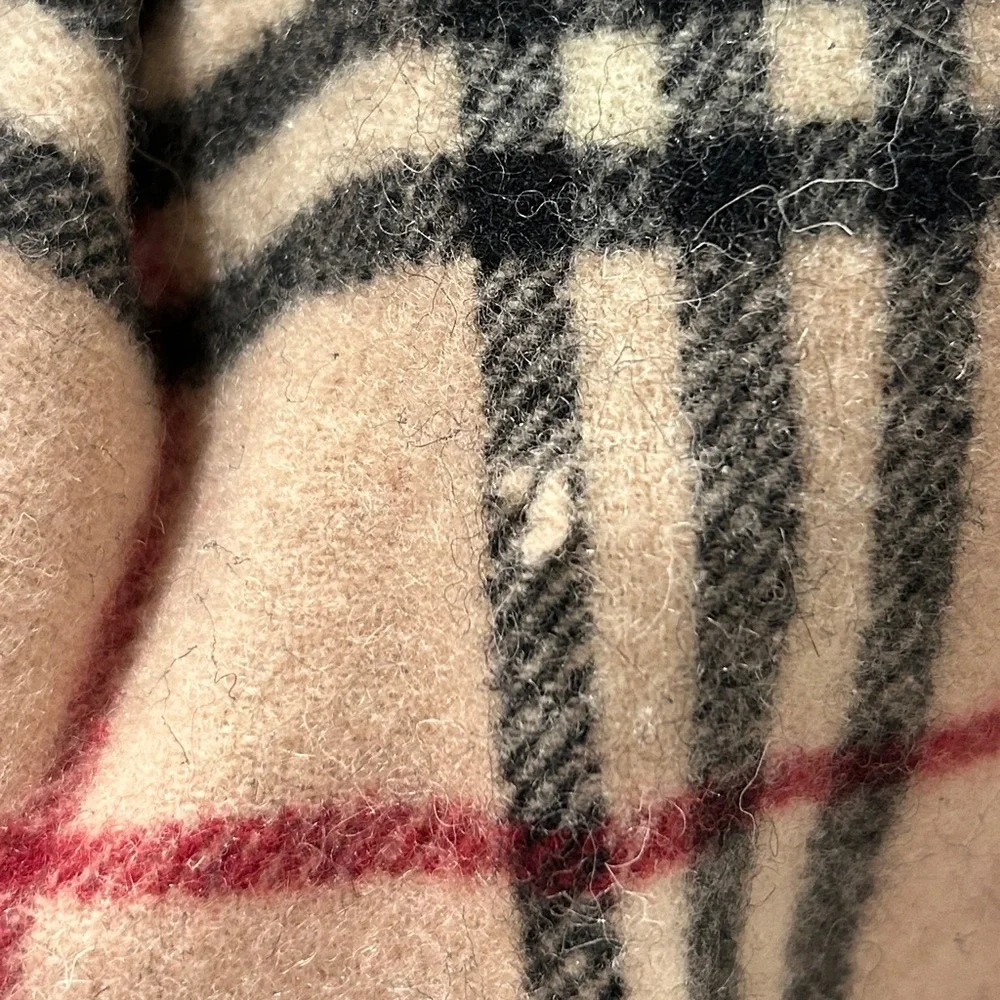 Burberry classic nova