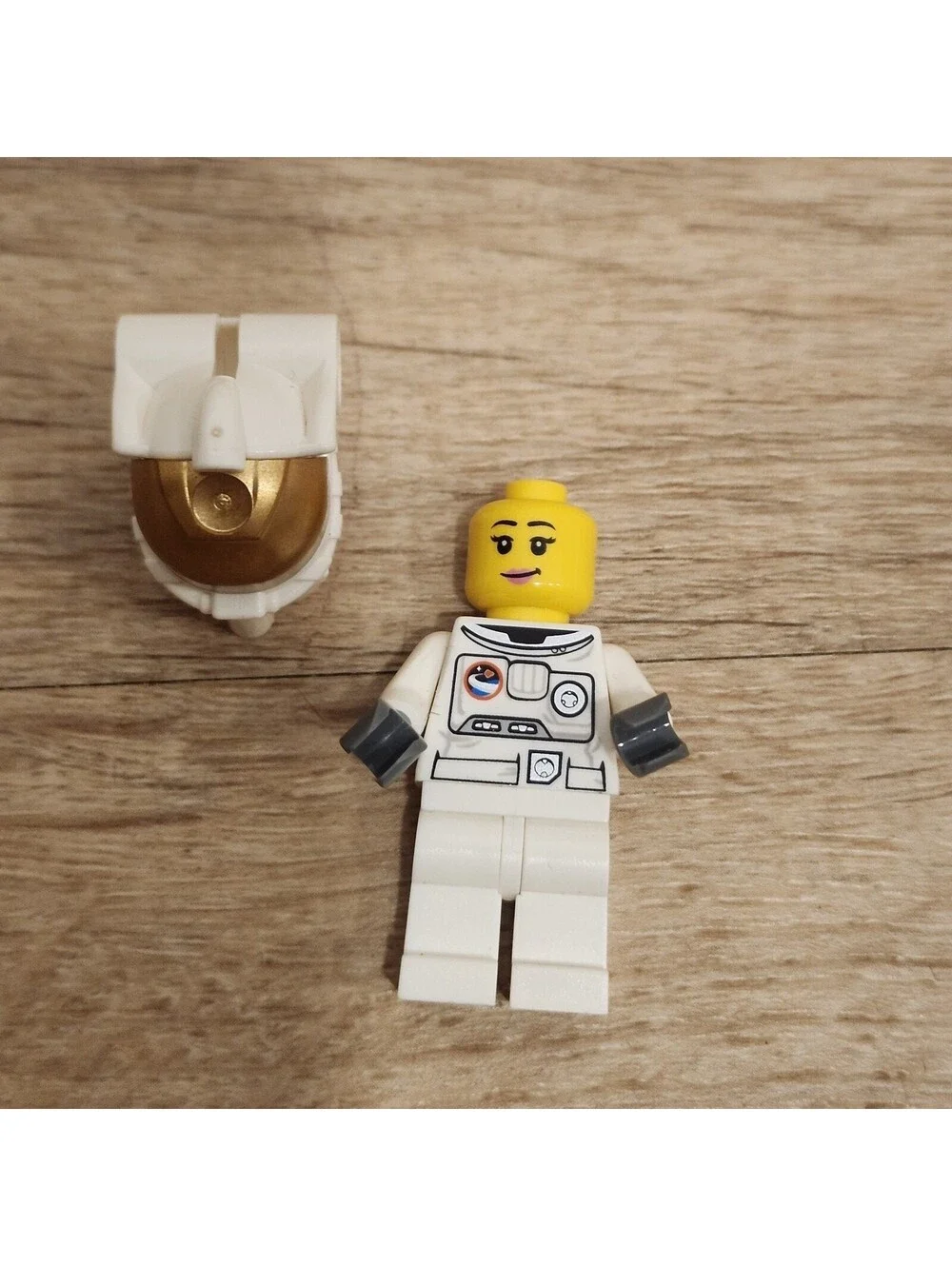 Lego minifigures helmet
