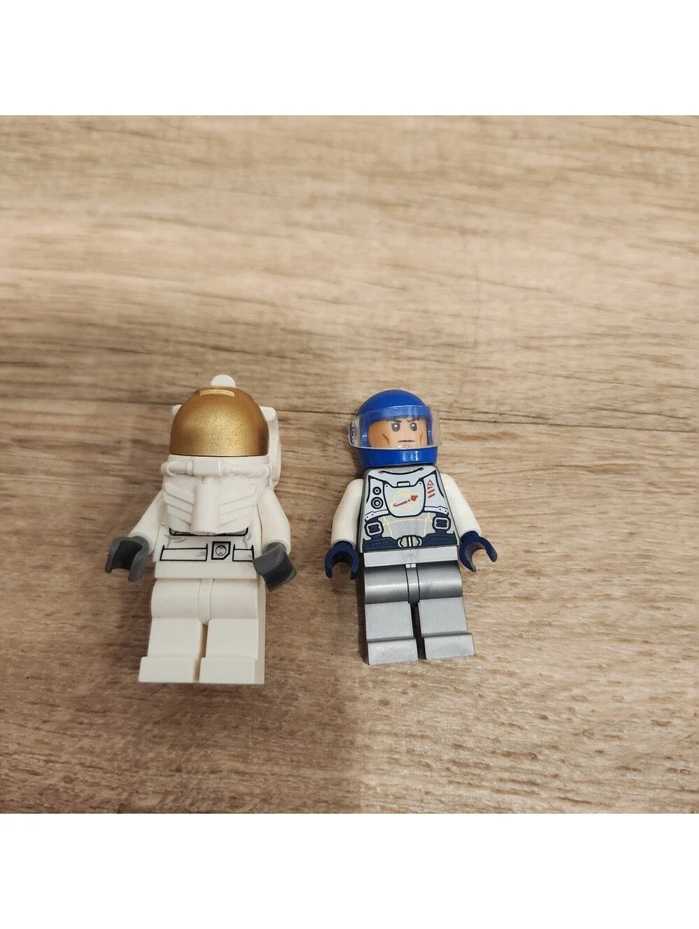 Lego minifigures helmet