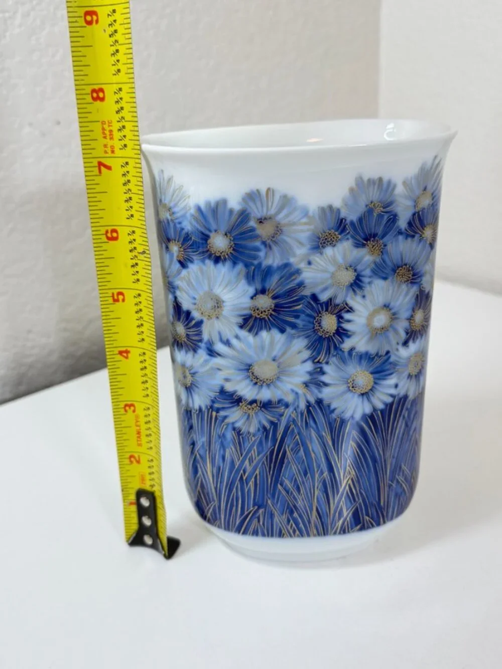 VTG AK KAISER 7in Futura Vase K. Noosek W Germany Porcelain Blue White Gold MCM