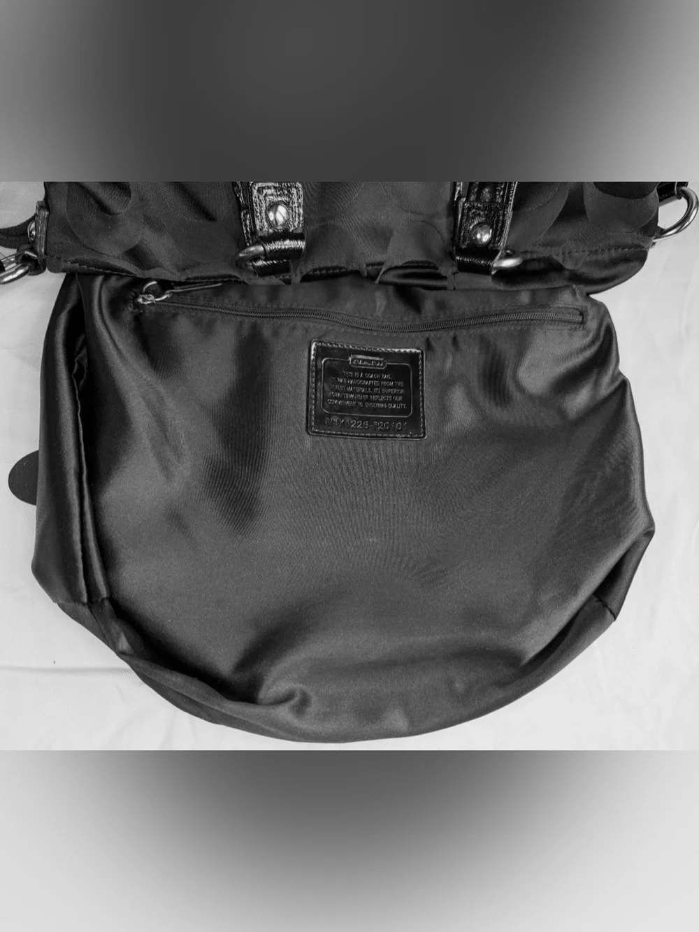 Coach poppy signature