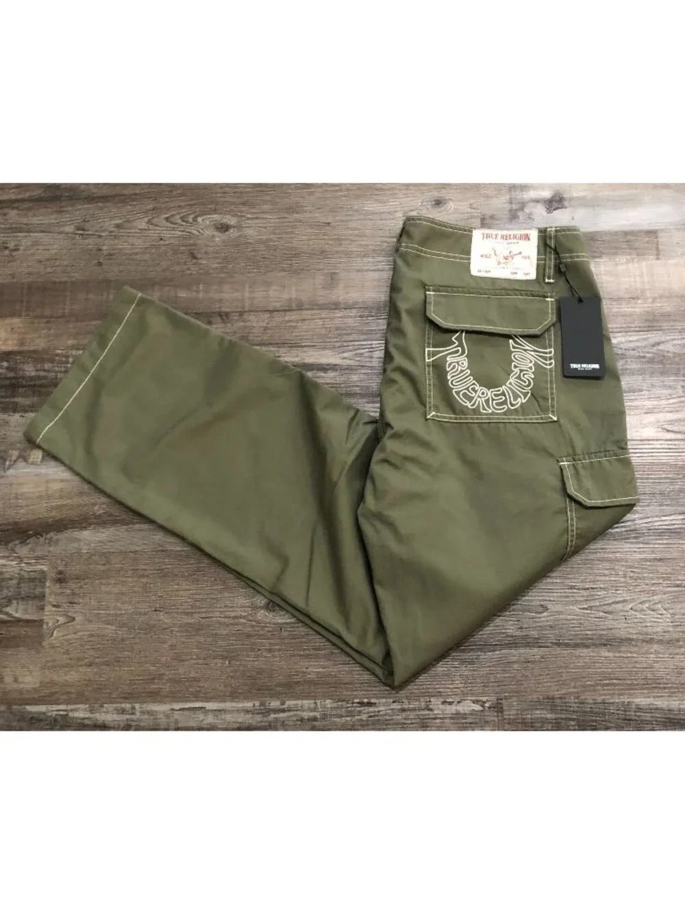 True Religion Mens Size 36x32 Green Stitch Cargo Jeans New with $169 Tags