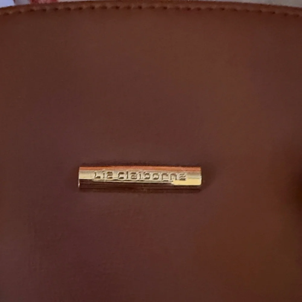 Liz Claiborne chic liz
