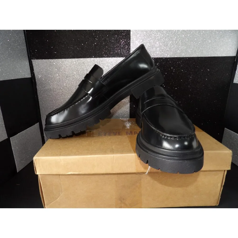 Steve Madden designed cushioned