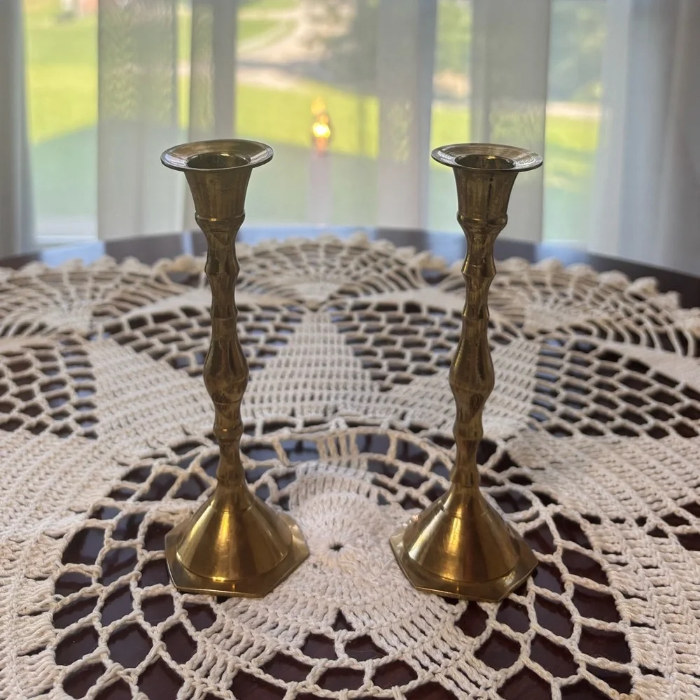 Vintage elegant gold