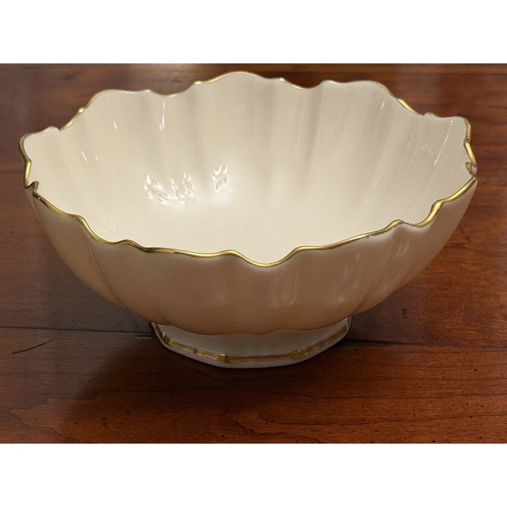 Vintage Lenox Symphony Sculptured Footed Bowl 24K Gold Trim Ivory‎