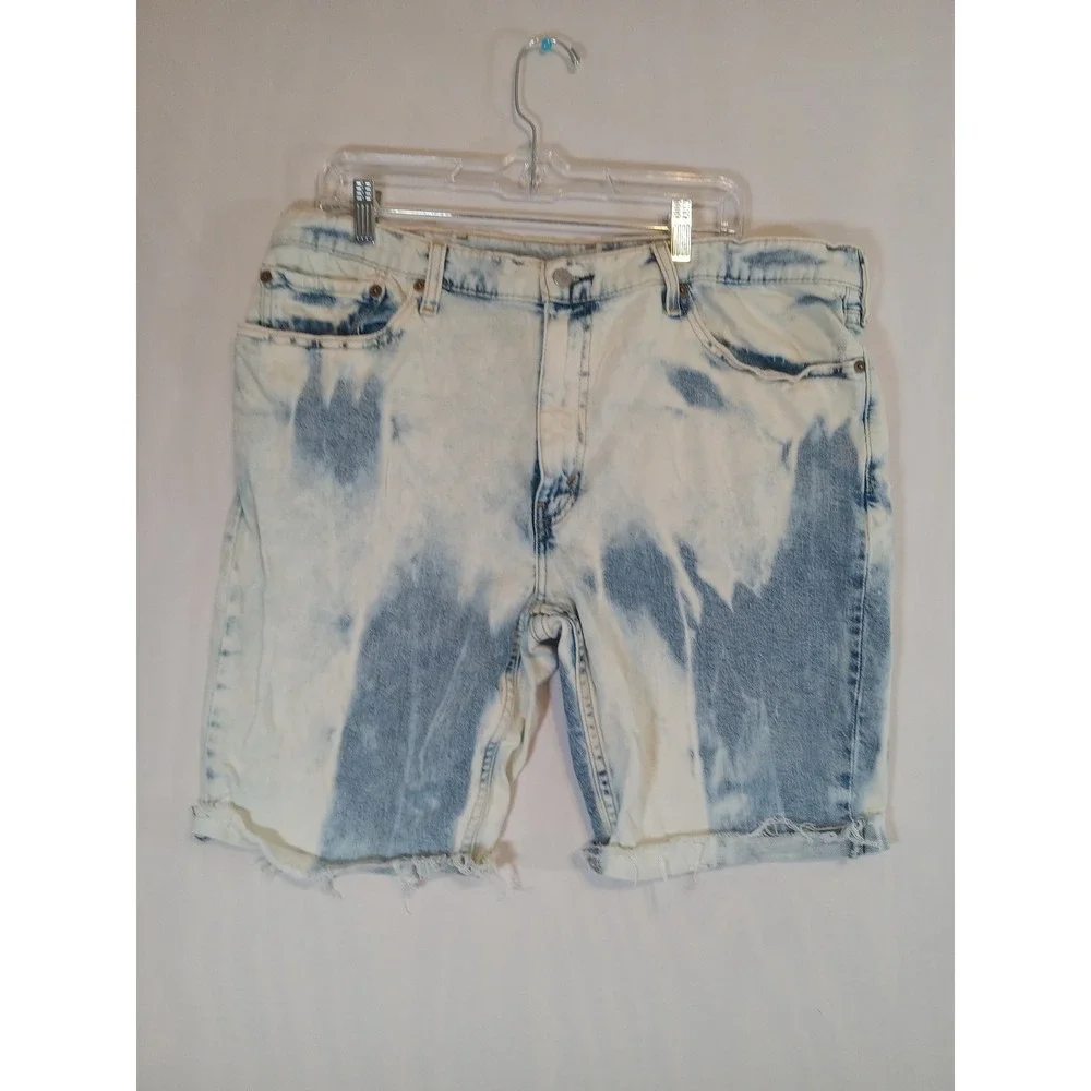Levis product pair