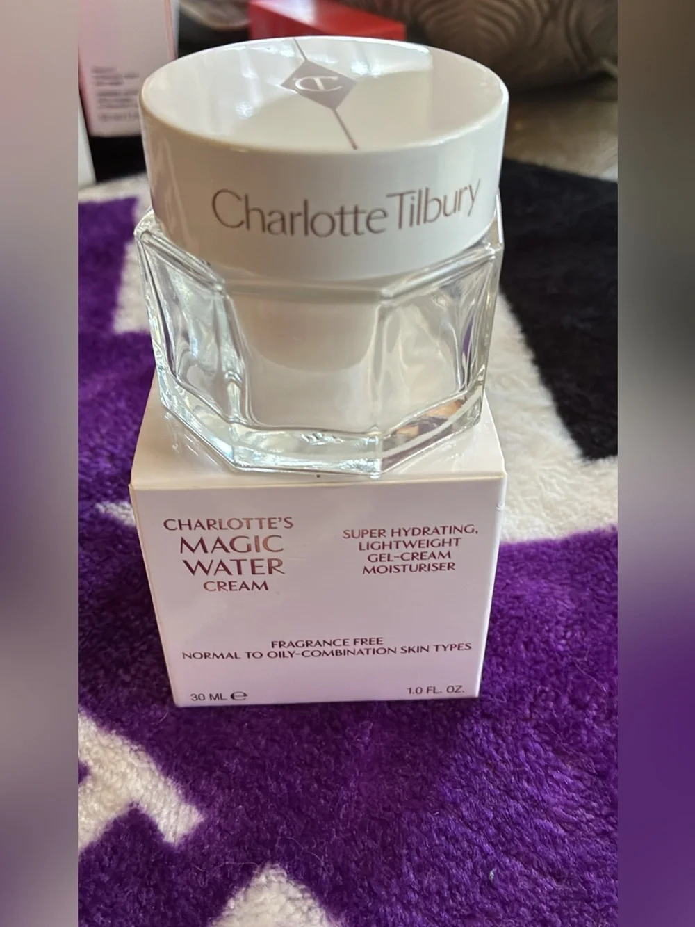 Charlotte Tilbury bouncy weightless