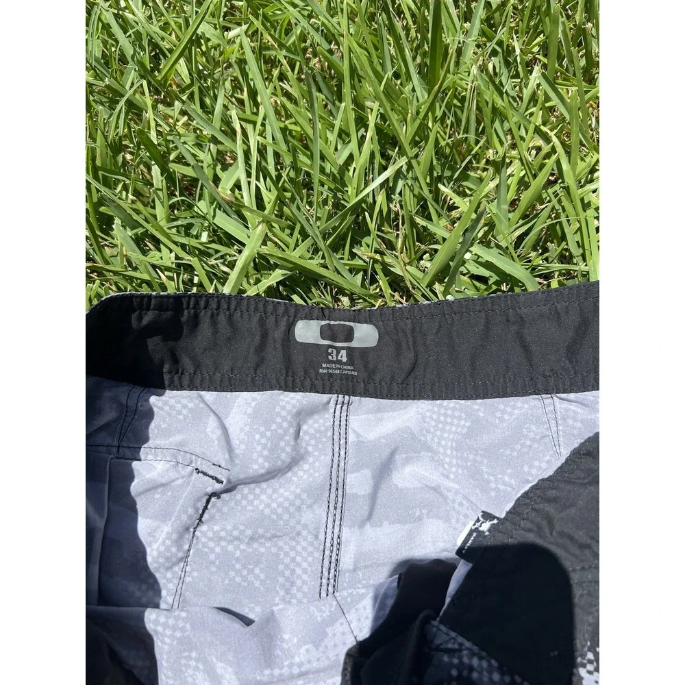 Oakley gently used