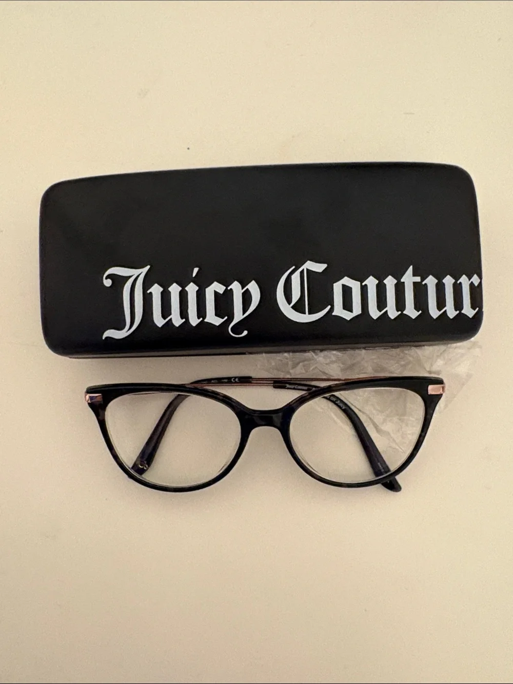 Juicy Couture elegant black
