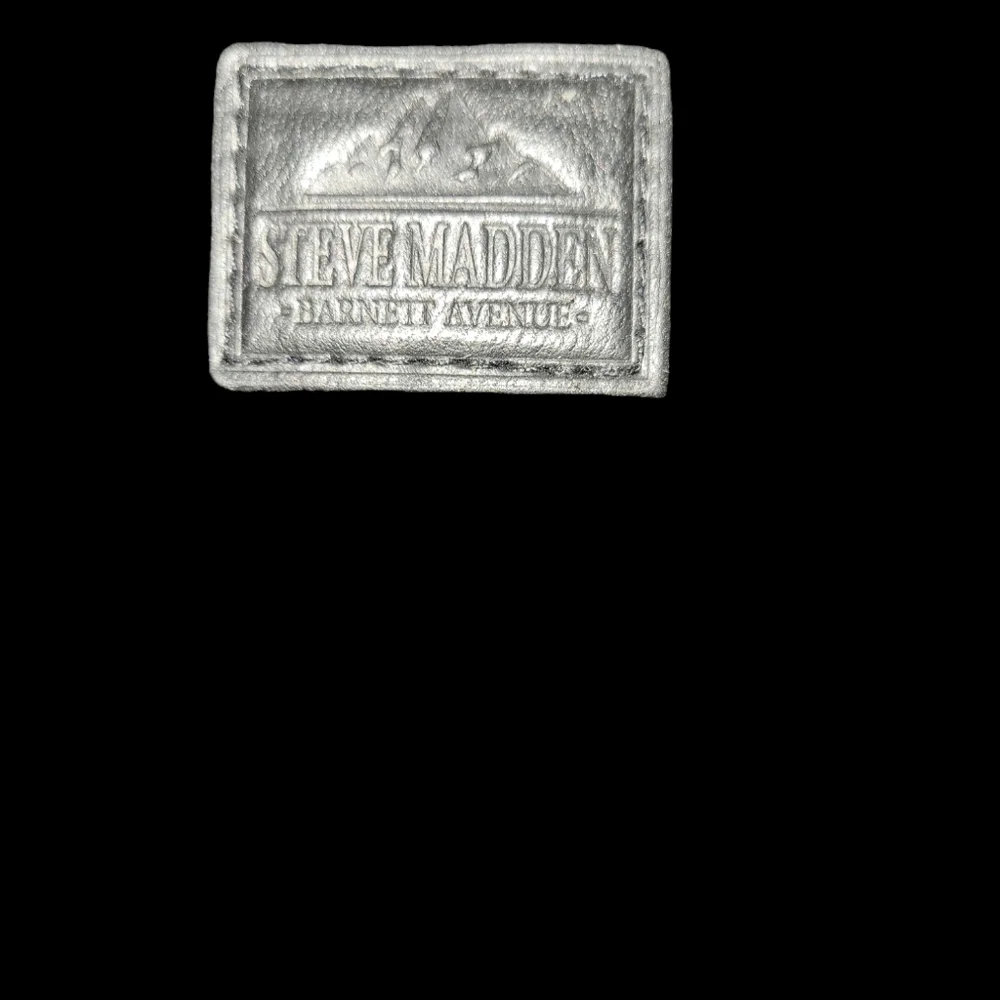 Steve Madden brand new