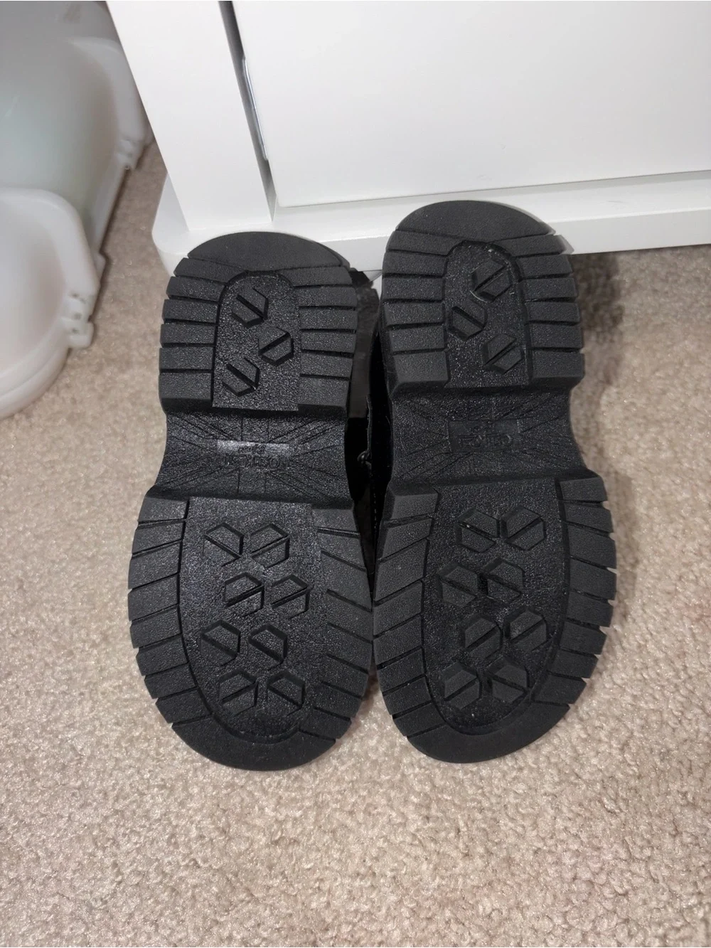 OshKosh Bgosh shiny black