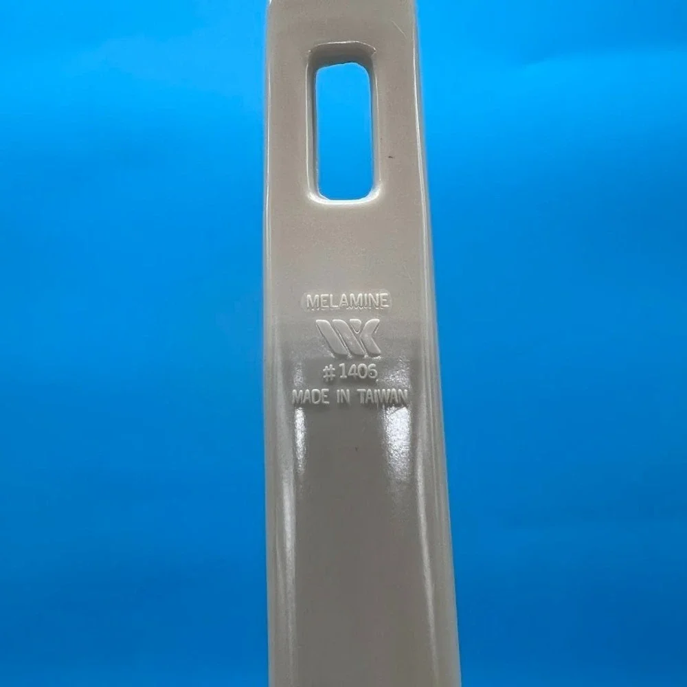 Melamine Ware long almond spatula