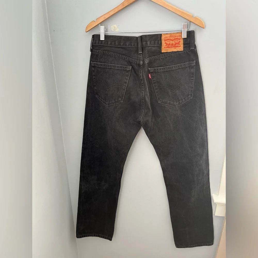 Levis these levi