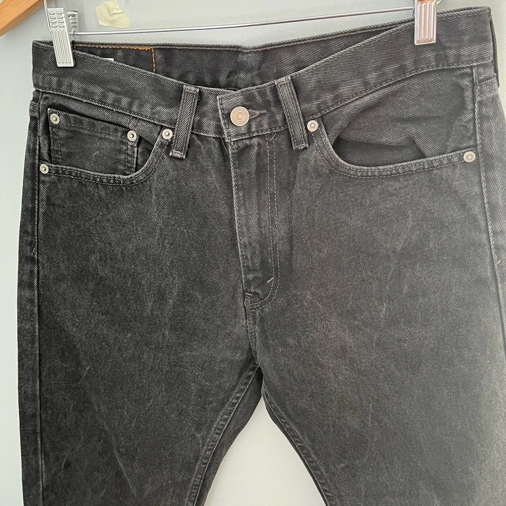 Levis these levi