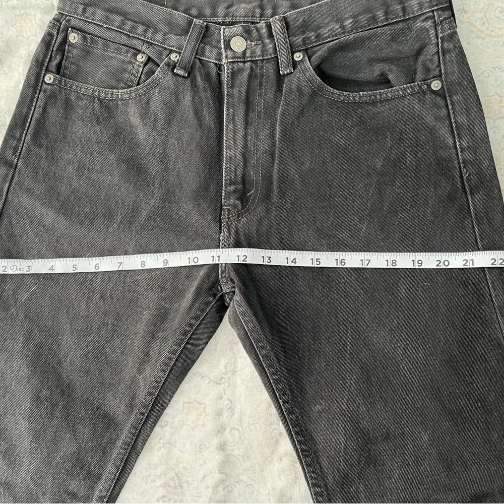 Levis these levi