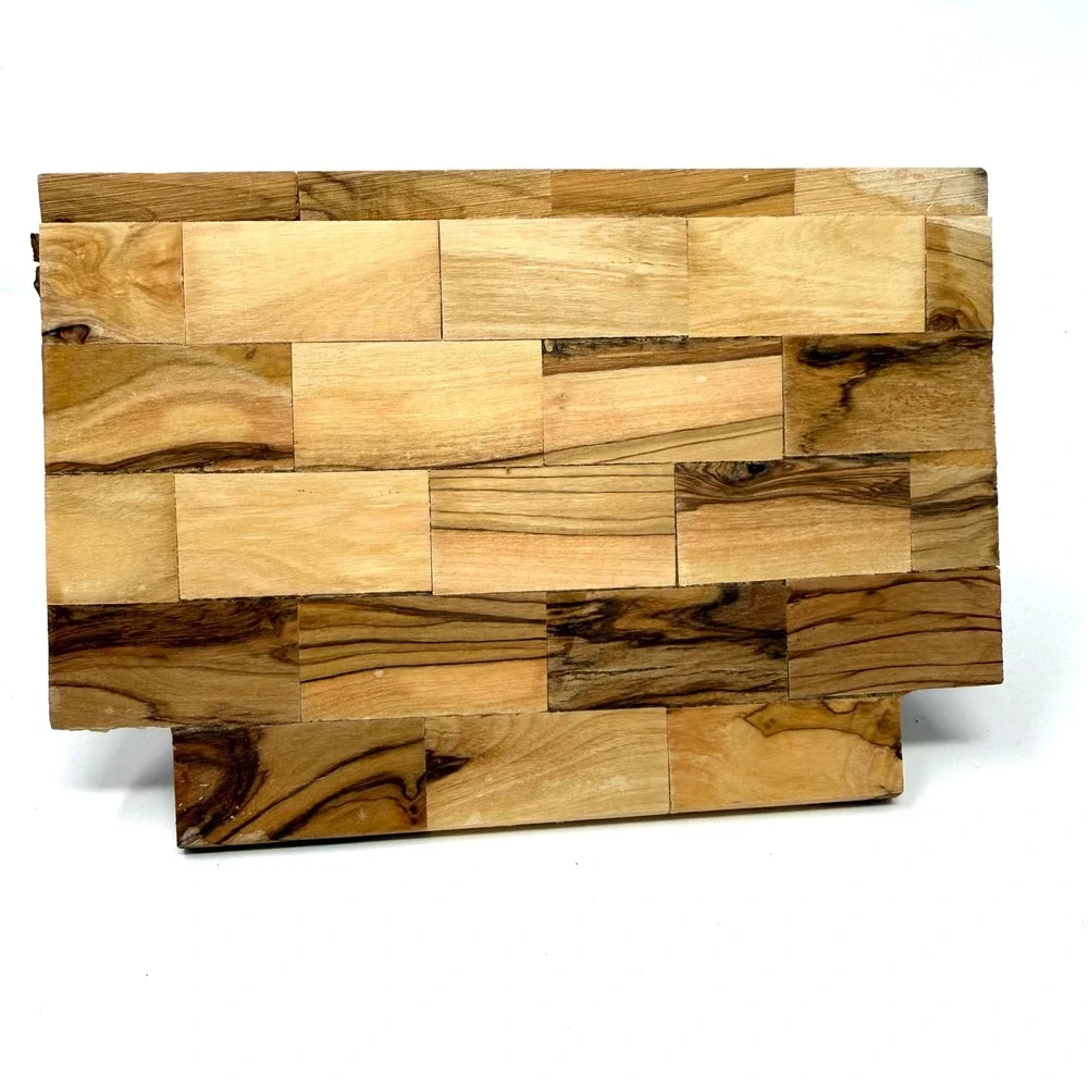 N/A hand carved