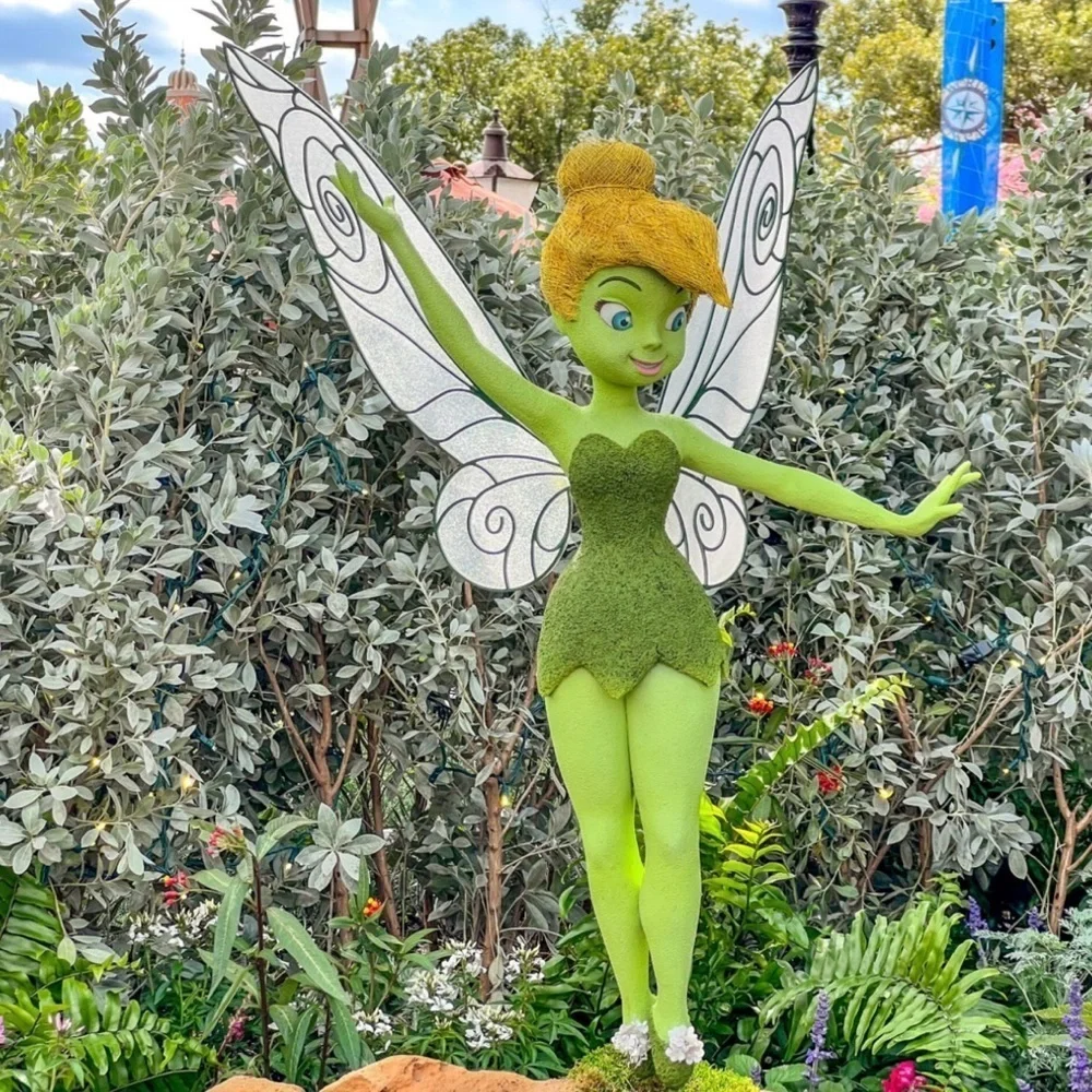 Disney nwt theme
