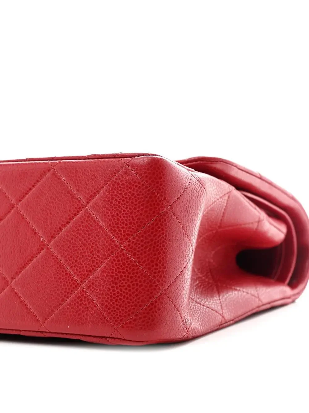 CHANEL elevate your