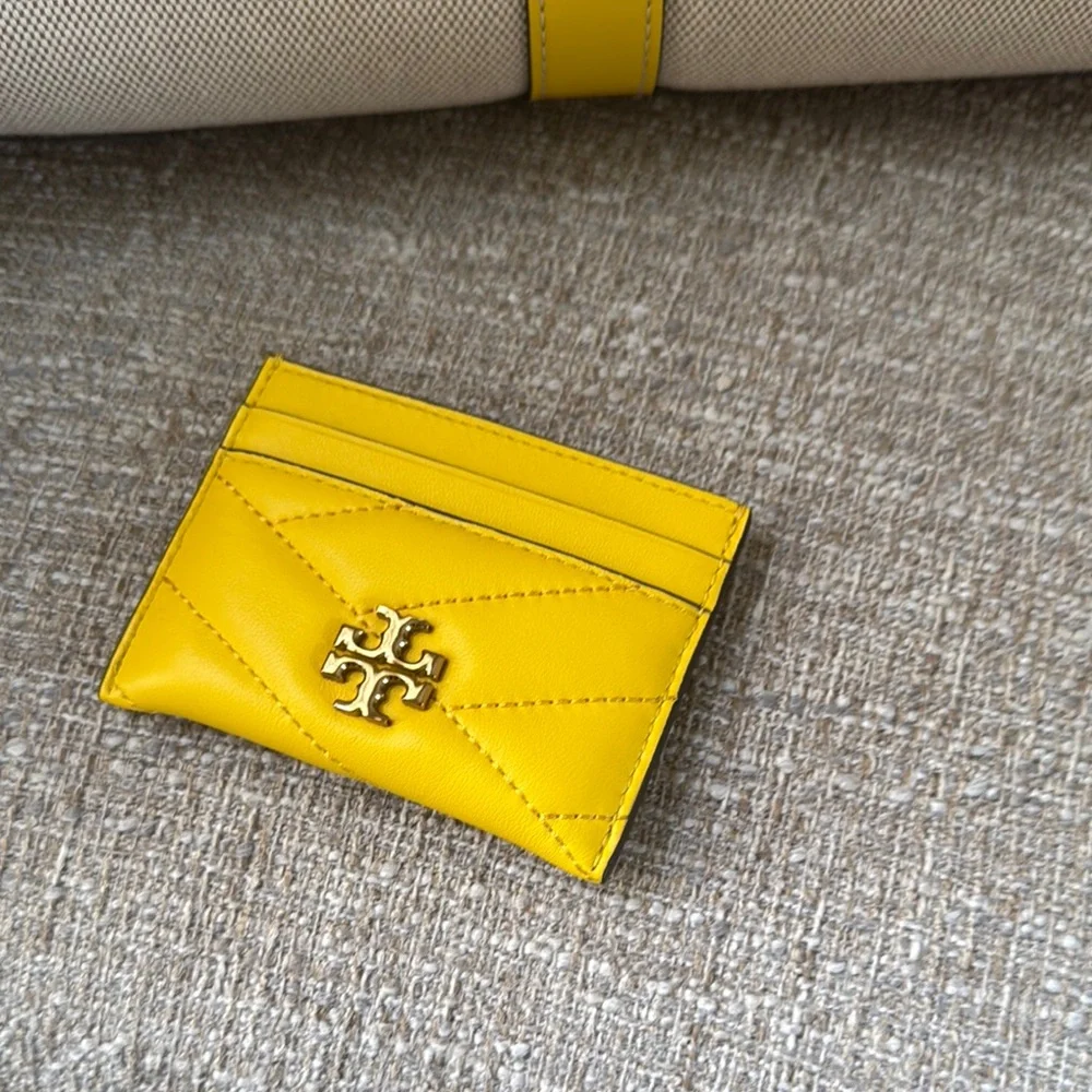 Tory Burch tory burch