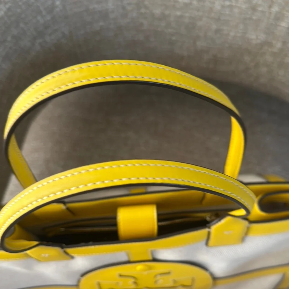 Tory Burch tory burch