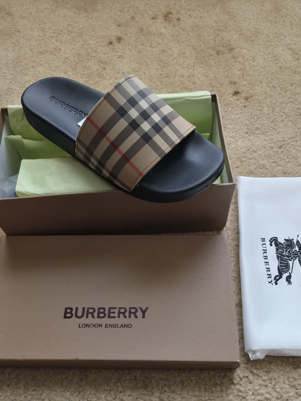 Burberry Mens 10.5/ Womens 12 Slides Size Europe 44