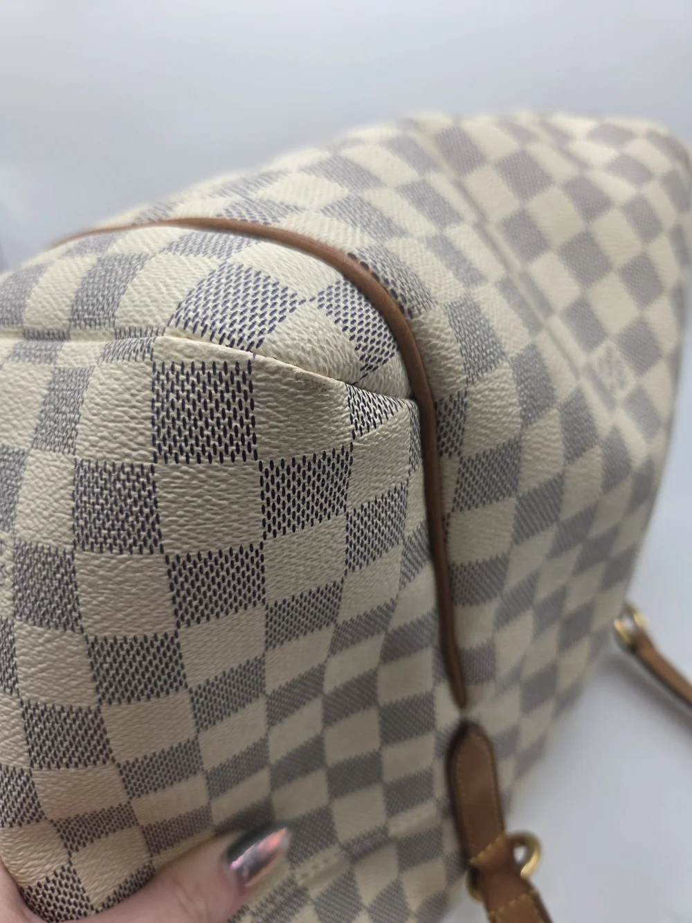 Louis Vuitton preloved authentic
