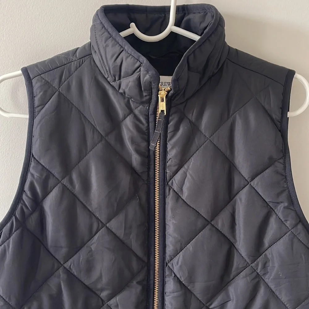 J. Crew excellent lightweight
