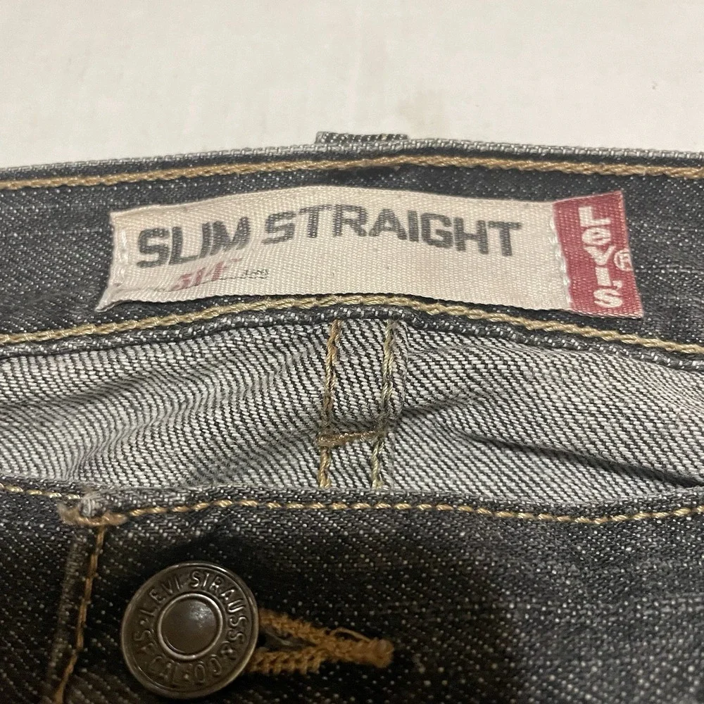 Levis pre owned