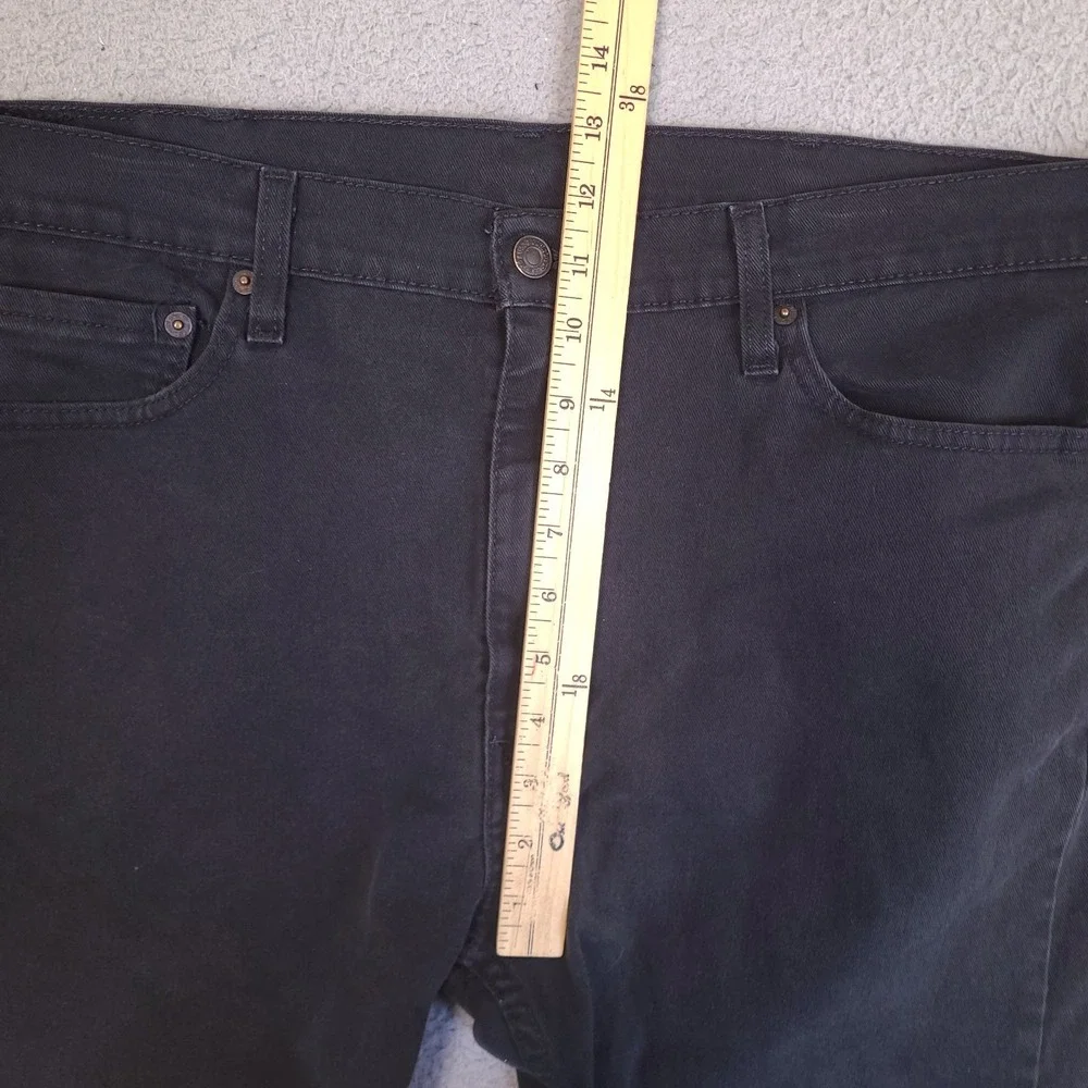Levis pre owned