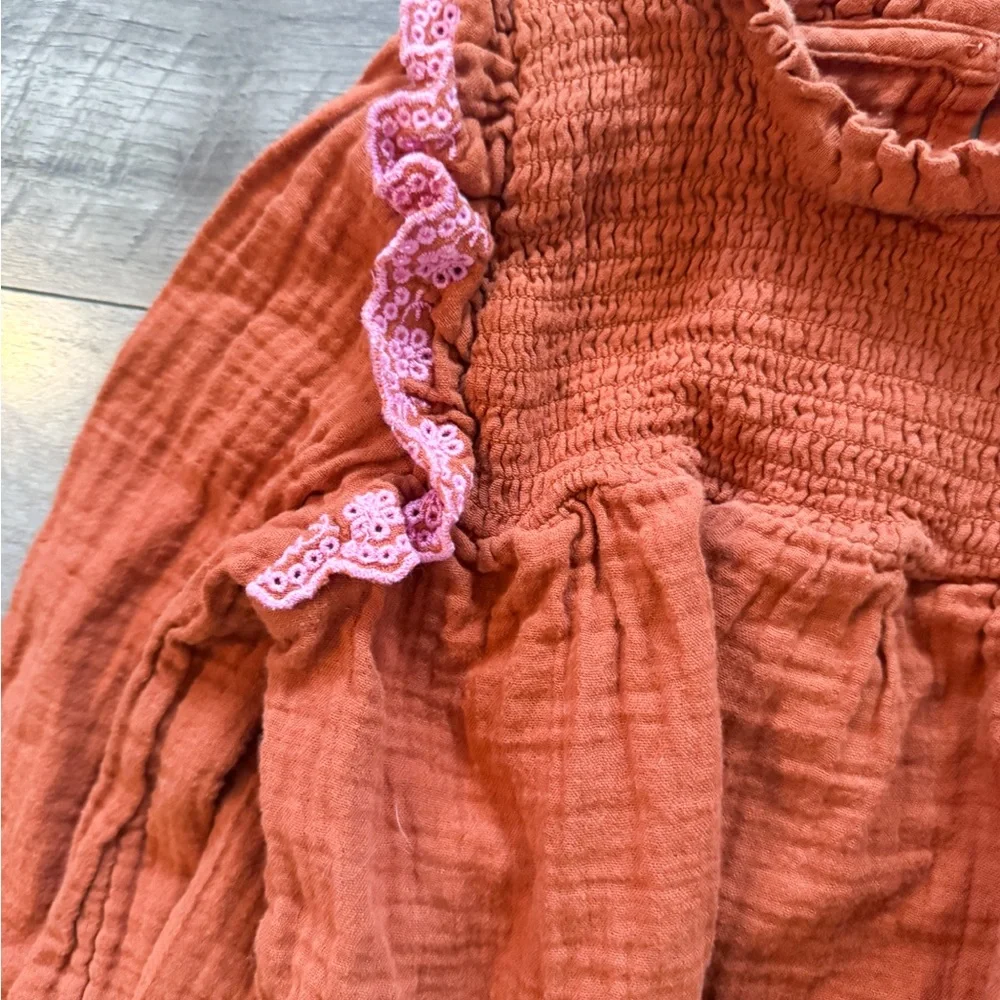 Cat & Jack adorable rust