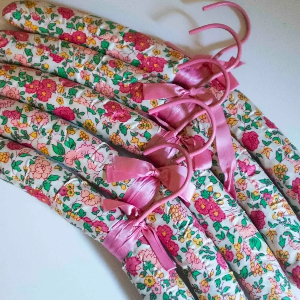 Vintage lot cloth