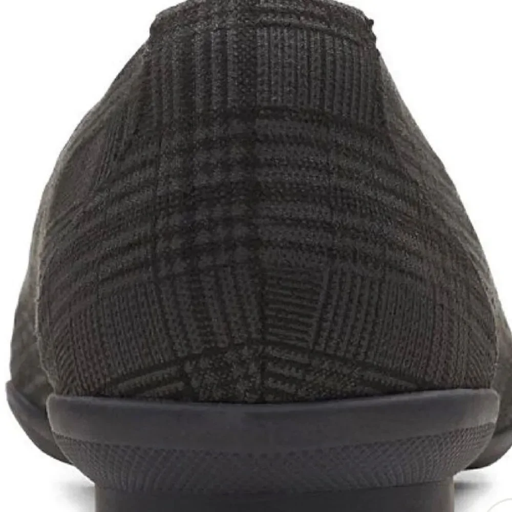 Clarks manufacturer suggested