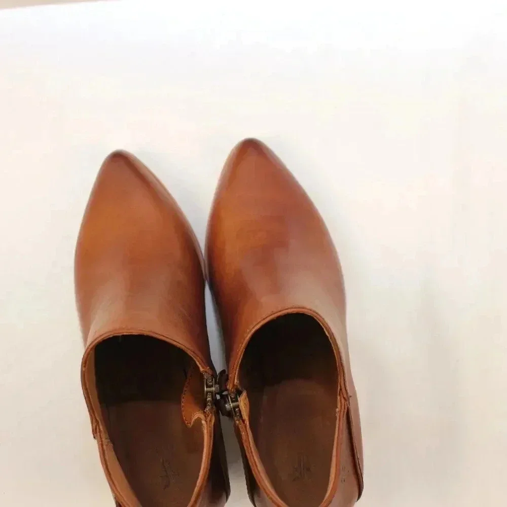 Frye ladies nwt