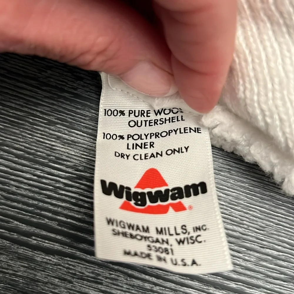 Wigwam interior white