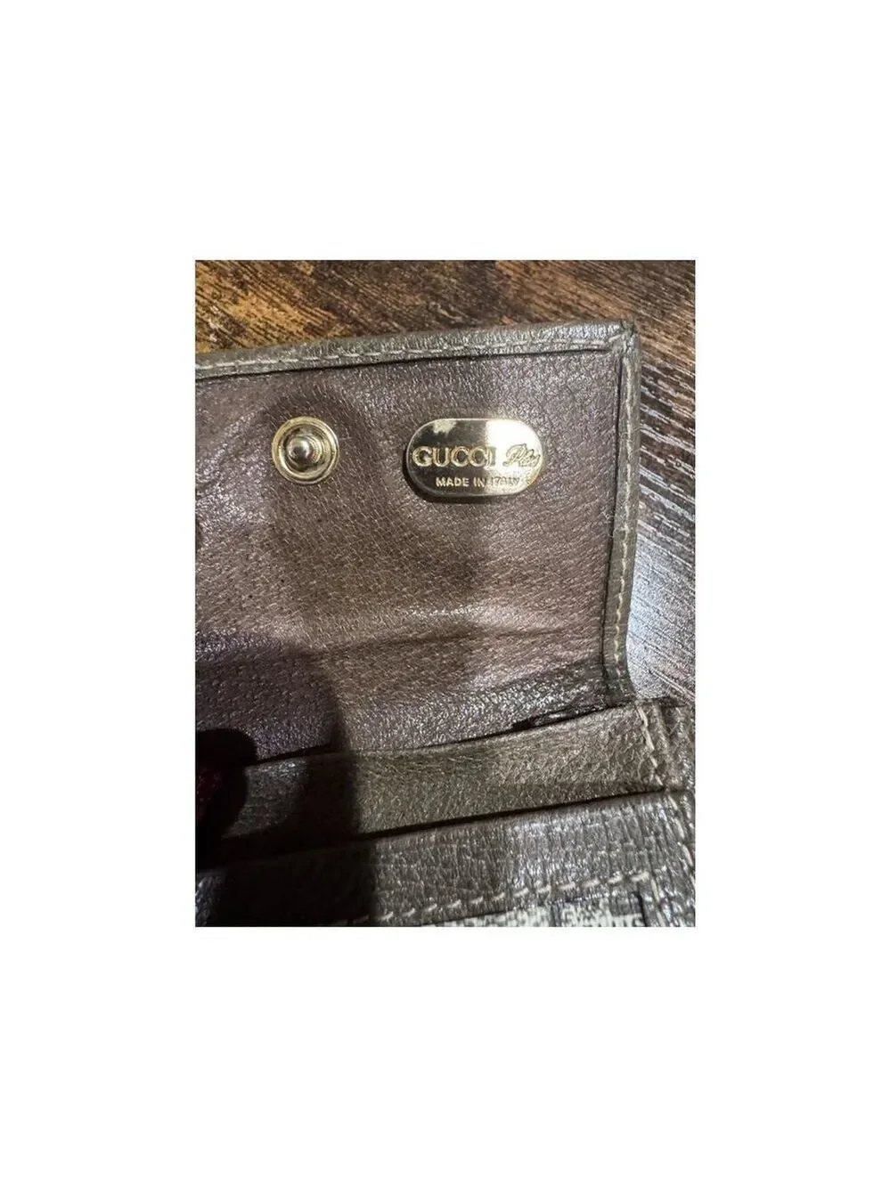 Gucci vintage bifold