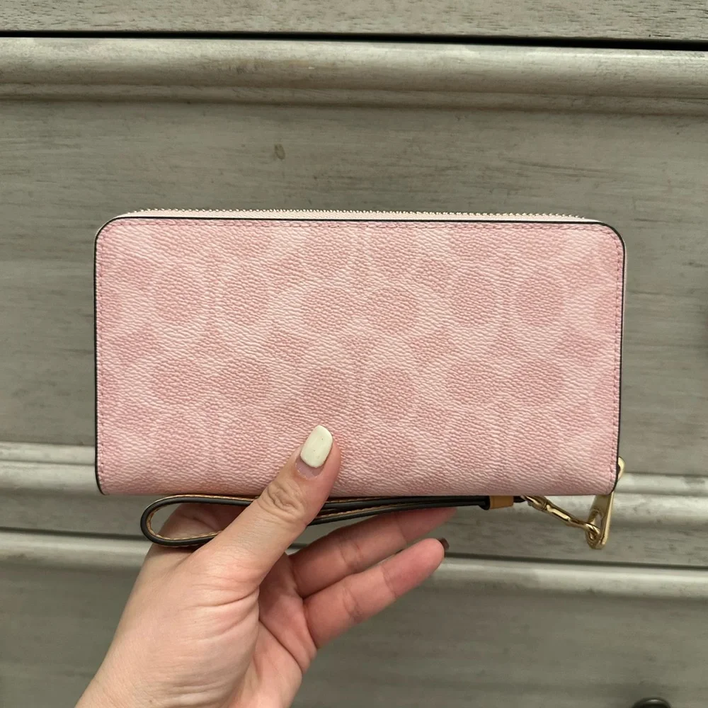 Coach style number