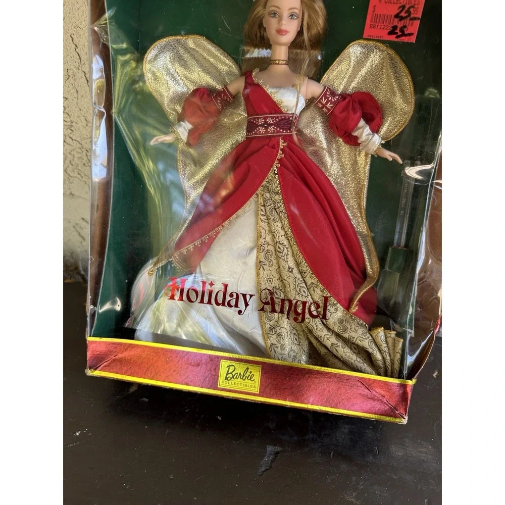 Holiday Angel Barbie 2nd in Series Red Dress Blonde Mattel 2001 NRFB 29769